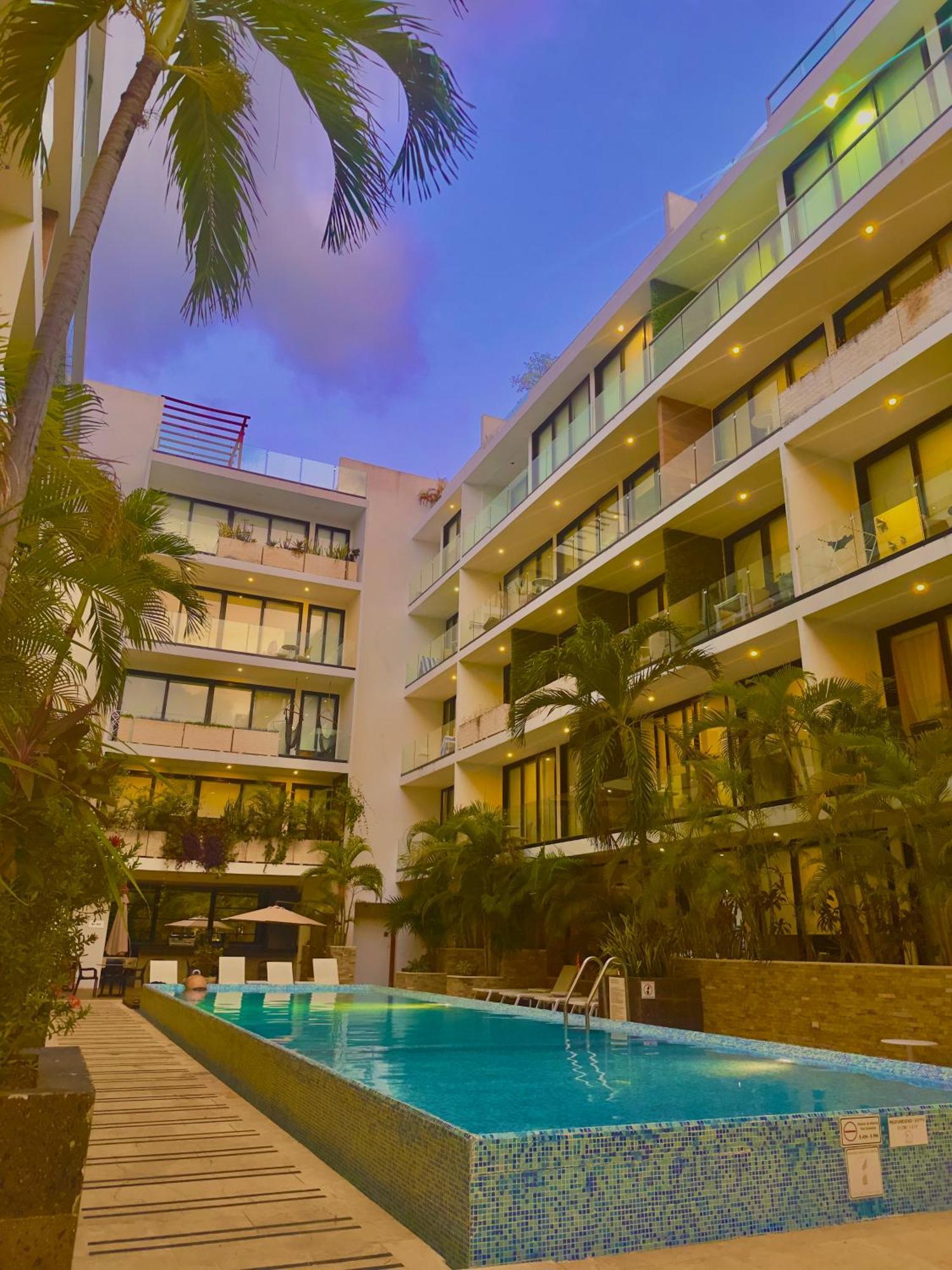 The City Condos By Menesse Playa del Carmen Ngoại thất bức ảnh