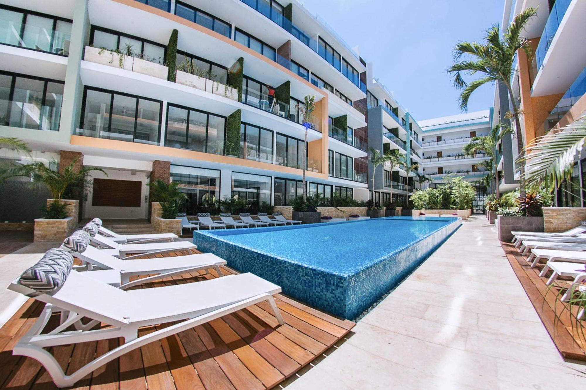 The City Condos By Menesse Playa del Carmen Ngoại thất bức ảnh